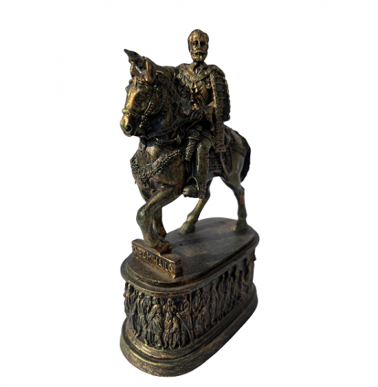 Figura spomenik Knez Mihajlo